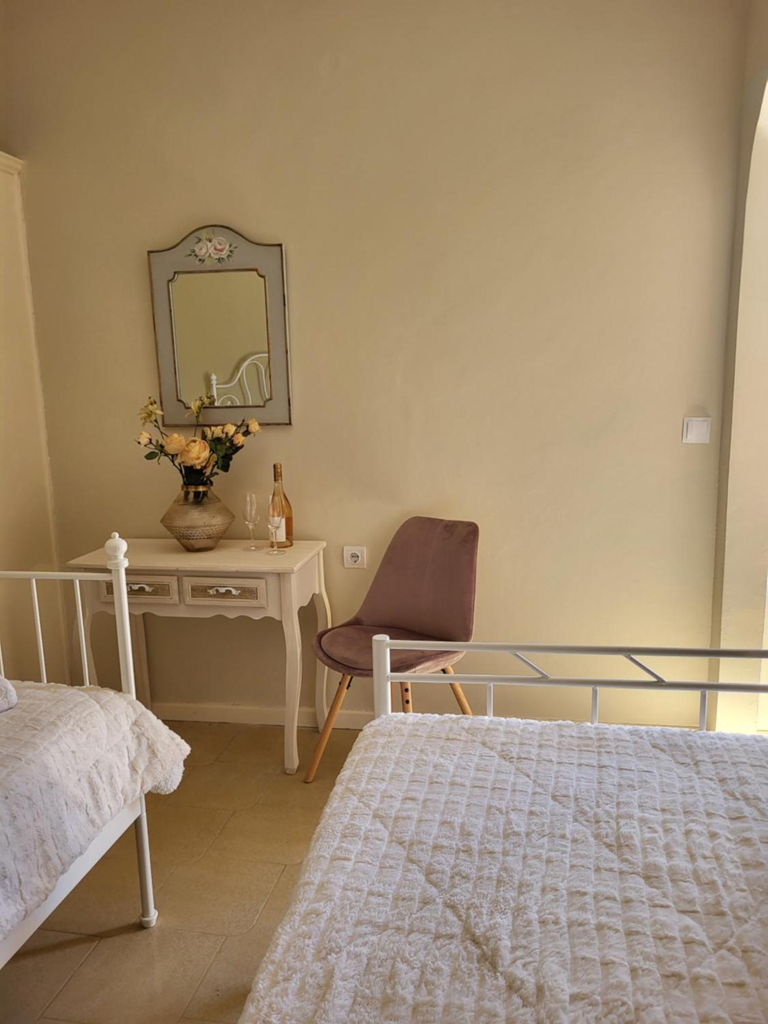 Margarita Rooms Kalamákion 외부 사진