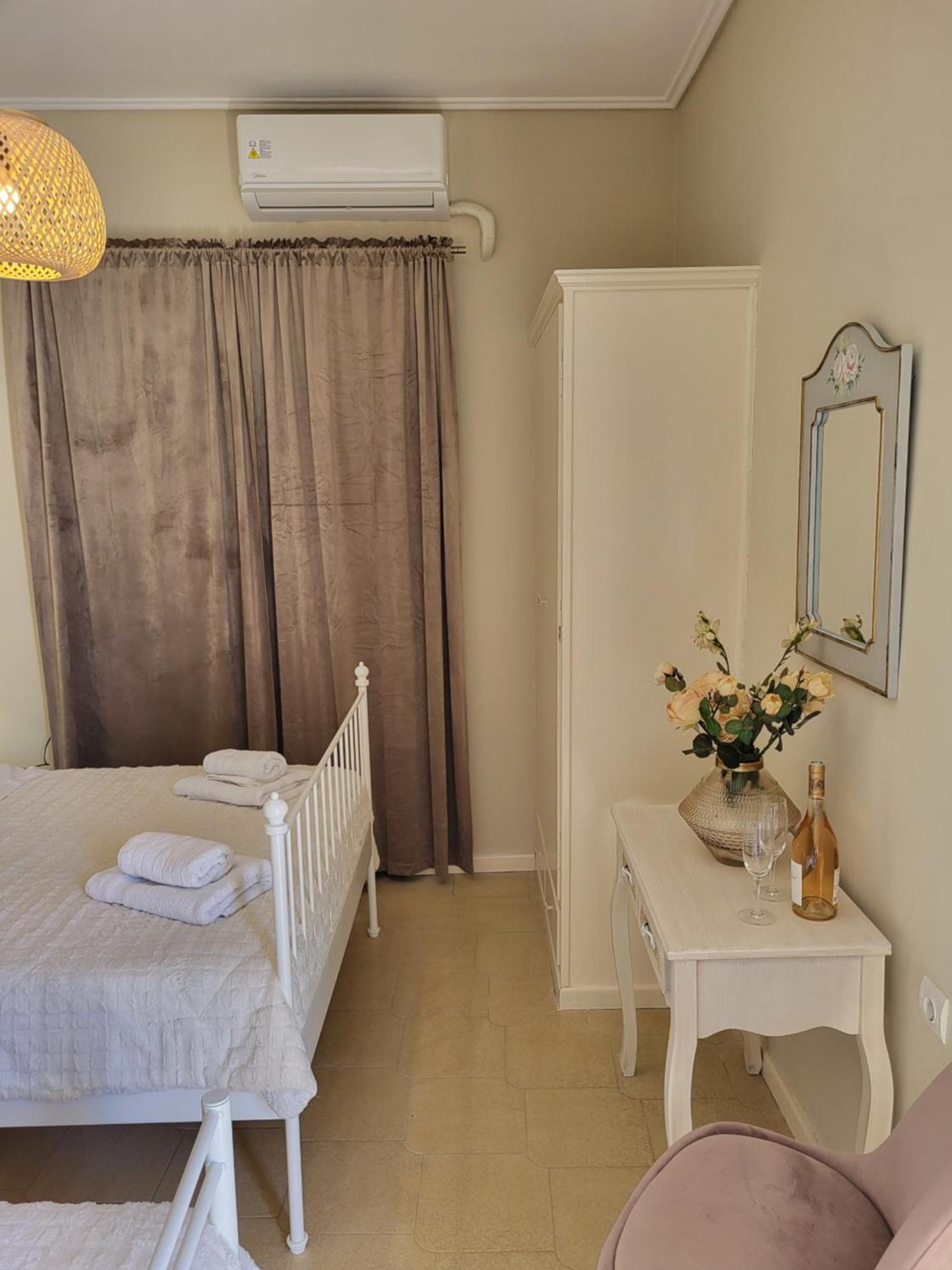 Margarita Rooms Kalamákion 외부 사진